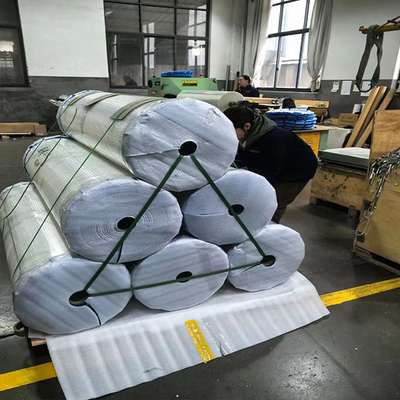 OPP Pet Transparent Clear Plastic Face Shield Packing Roll Film สําหรับการติดป้าย