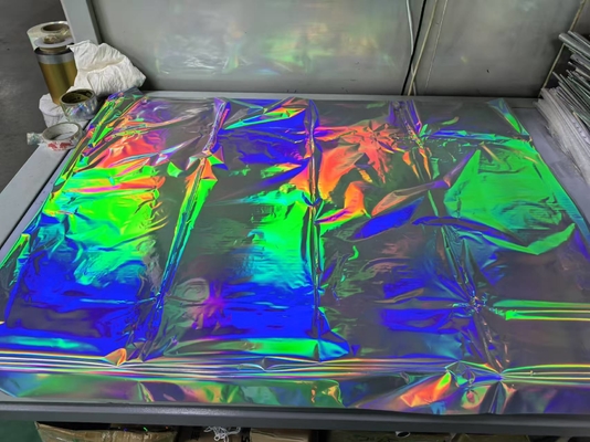 โฟลม Glitter สี 18um Holographic Bopp, โฟลม BOPP สูงแสงแนวราบ สําหรับบรรจุยา
