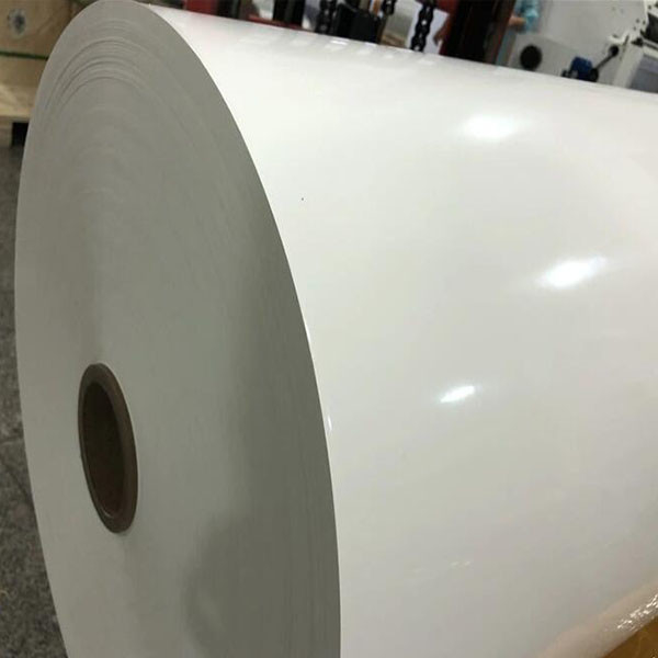ผลงานการป้องกัน UV ที่ดีเยี่ยม ฟิล์มบดสีขาวสําหรับกระป๋องเครื่องดื่ม