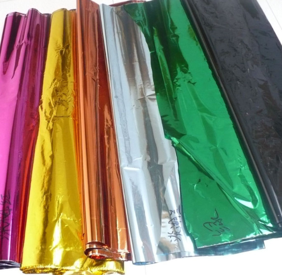 ฟิล์มโปรพีเลนโลหะสี / ฟิล์ม CPP อลูมิเนียม Mylar ที่สะท้อนแสง