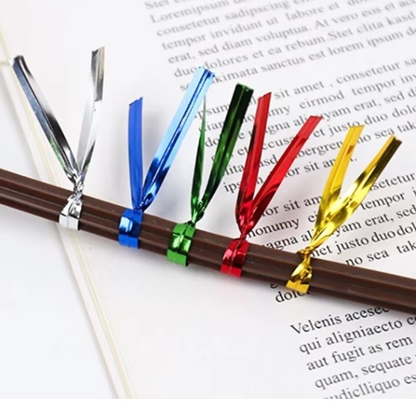 8 ซม. สปูลโลหะ ทอง Twist Tie สําหรับขนมและของขวัญ Twist Ties สําหรับการบรรจุขนม